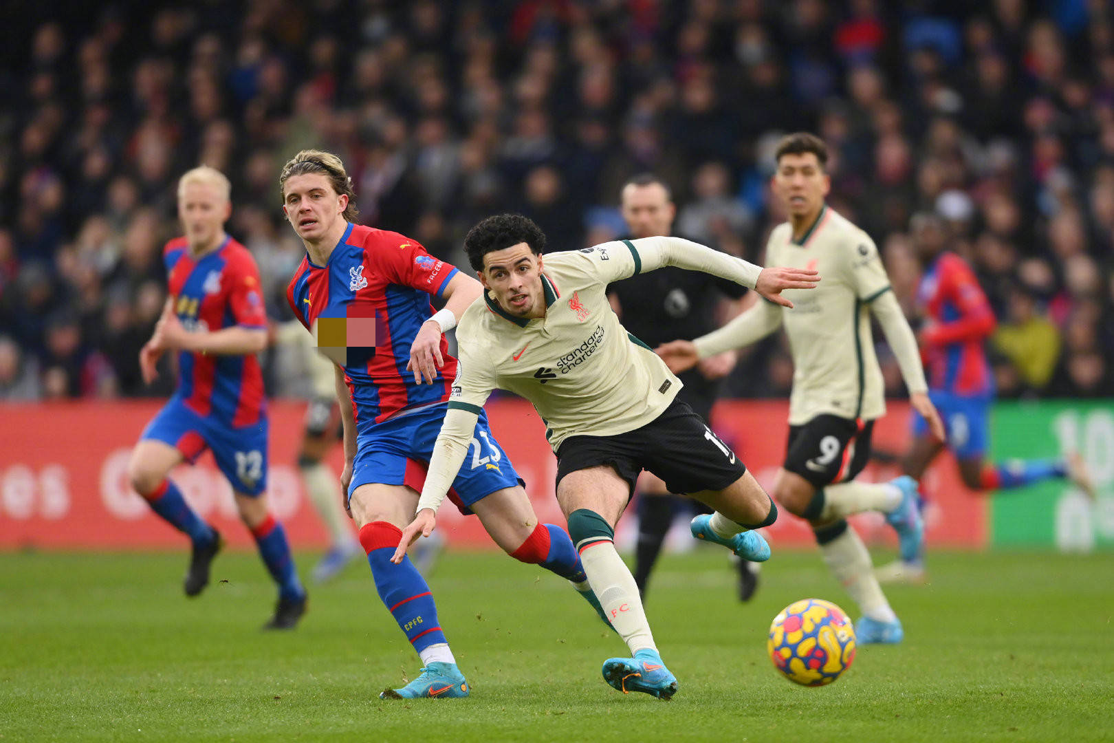 一方球员被 一方球员被